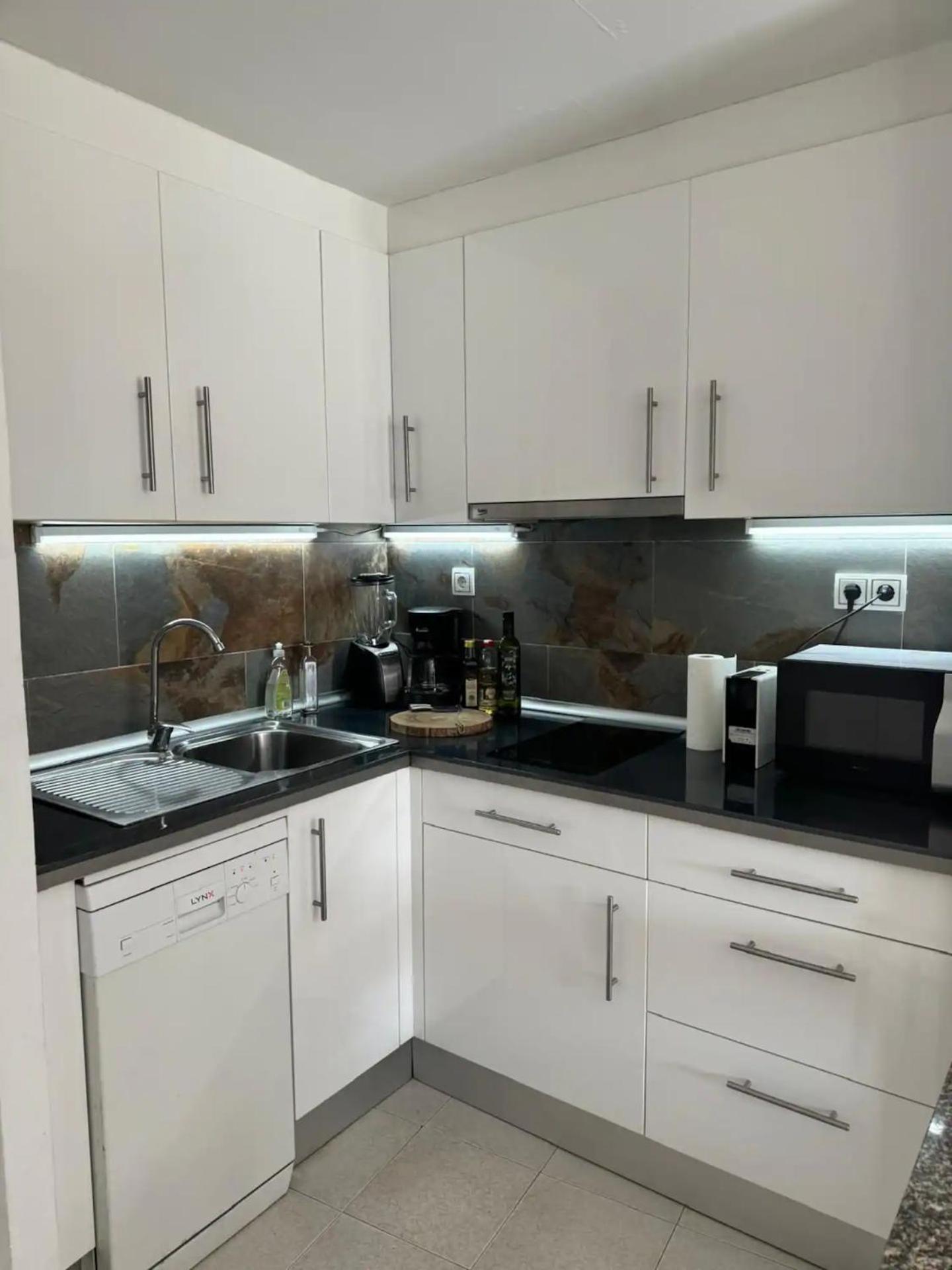 2Nda Linea Con Piscina En Miami Platja Apartment Miami Playa Luaran gambar